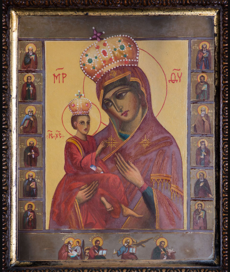 THE INITIAL ICONS WERE PAINTED